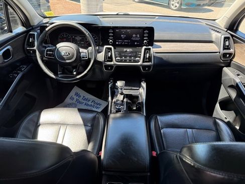Used 2021 Kia Sorento EX AWD/4WD image 26