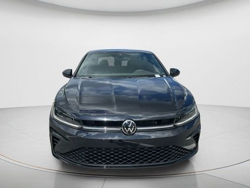 Used 2025 Volkswagen Jetta Sport image 8
