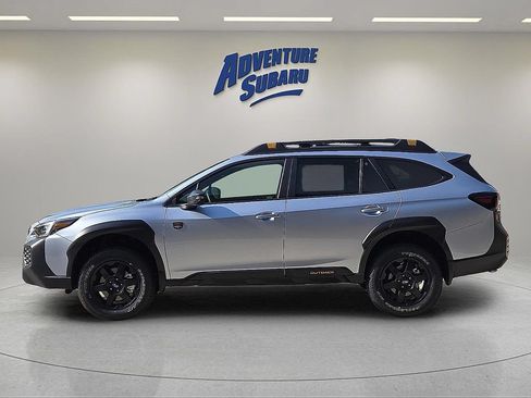 Certified 2025 Subaru Outback Wilderness AWD/4WD image 4