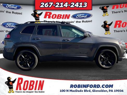 Used 2020 Jeep Cherokee Latitude Plus AWD/4WD image 8