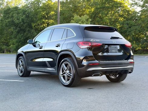 Used 2023 Mercedes-Benz GLA 250 4MATIC image 4