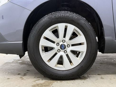 Used 2015 Subaru Outback 2.5i Premium image 9