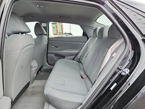 New 2026 Hyundai Elantra Sport FWD image 8