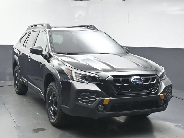 Used 2025 Subaru Outback Wilderness w/ Wilderness Package AWD/4WD image 2