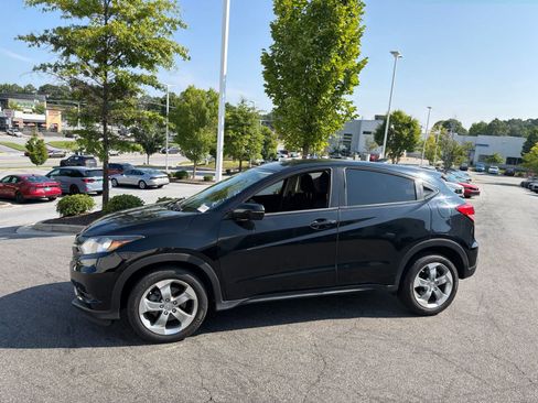 Used 2016 Honda HR-V EX image 7