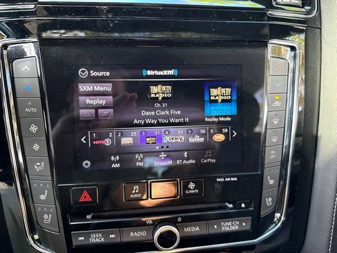 Used 2021 INFINITI QX80 Sensory w/ All-Season Package RWD image 38