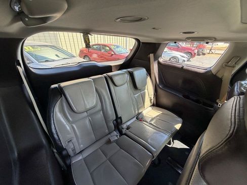Used 2016 Kia Sedona SX Limited FWD image 17