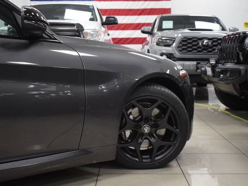 Used 2021 Alfa Romeo Giulia Sprint w/ Nero Edizione image 24