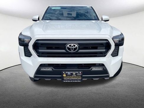 New 2026 Toyota Tacoma SR5 image 4