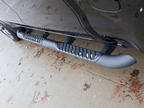 Certified 2021 Chevrolet Silverado 1500 RST image 10