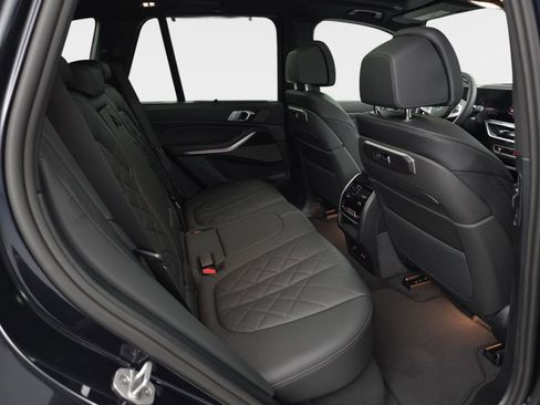 New 2026 BMW X5 xDrive50e w/ Executive Package image 11