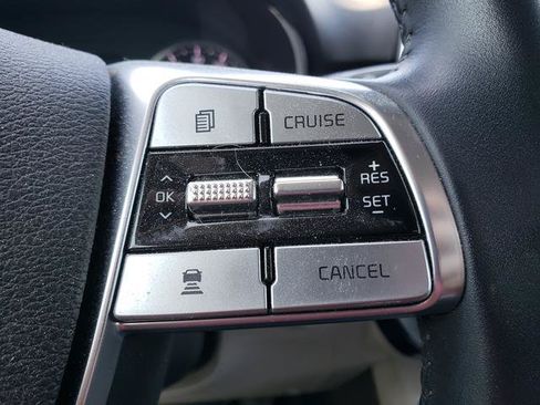 Used 2020 Kia Telluride S w/ S 8 Passenger Seating Package AWD/4WD image 22