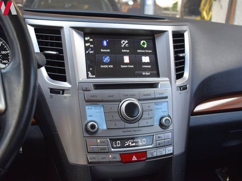 Used 2013 Subaru Outback 2.5i Limited image 21