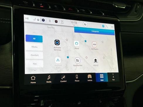 New 2025 Jeep Grand Cherokee Limited image 40