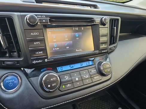Used 2017 Toyota RAV4 XLE w/ All Weather Liner Package AWD/4WD image 19