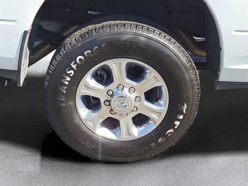 Used 2024 RAM 3500 Big Horn image 23