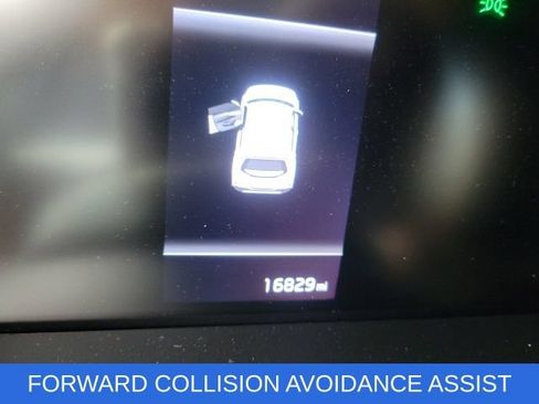 Used 2023 Kia Soul LX FWD image 5