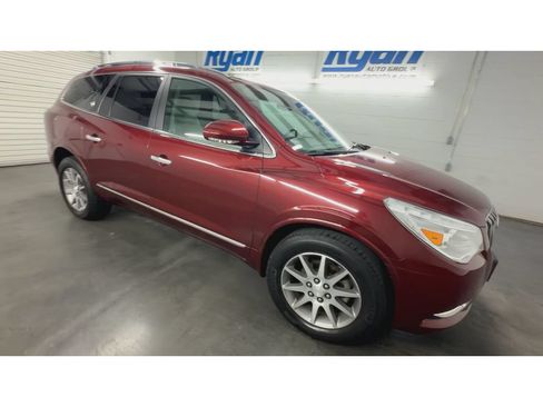 Used 2017 Buick Enclave Leather FWD image 2