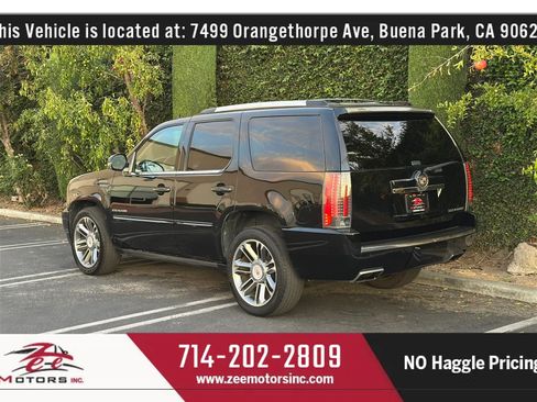 Used 2013 Cadillac Escalade Premium AWD/4WD image 9