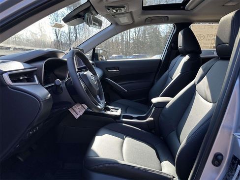New 2026 Toyota Corolla Cross XLE image 18