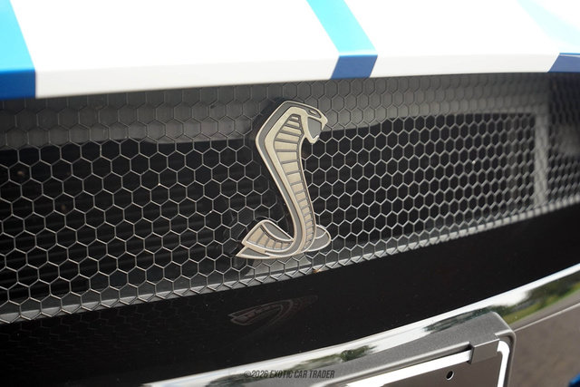 Used 2021 Ford Mustang Shelby GT500 w/ Carbon Fiber Track Pack RWD image 65