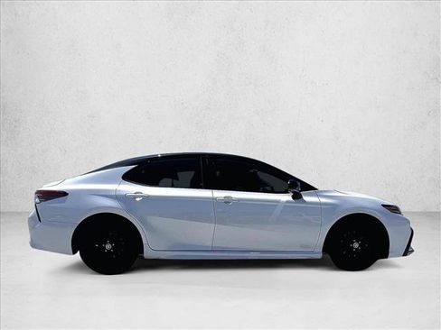 Used 2024 Toyota Camry XSE w/ Navigation Package FWD image 5