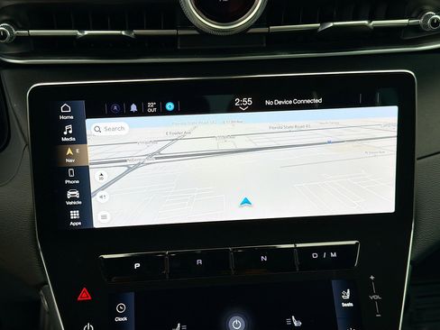 Certified 2024 Maserati Grecale GT image 32