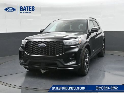 New 2026 Ford Explorer ST-Line w/ ST-Line Street Pack image 6