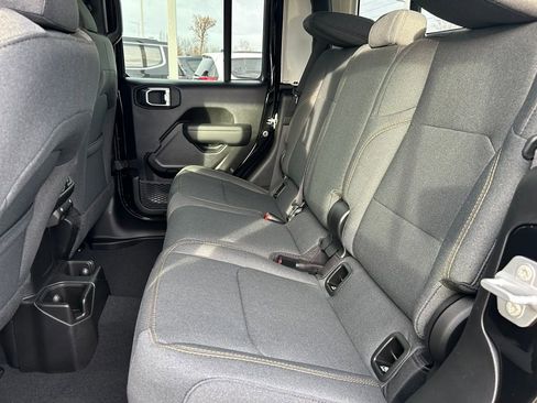 New 2026 Jeep Gladiator Sport image 20