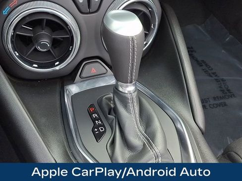 Used 2023 Chevrolet Camaro LT w/ Technology Package image 18