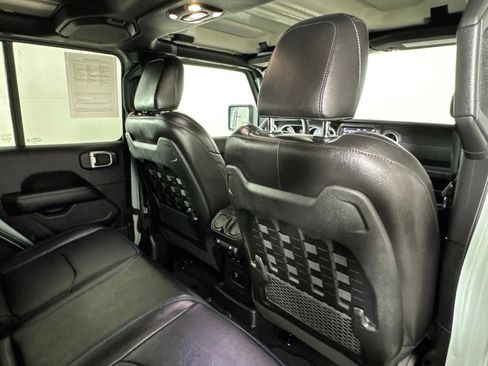 Certified 2023 Jeep Wrangler Unlimited Rubicon 4xe w/ Cold Weather Group AWD/4WD image 36