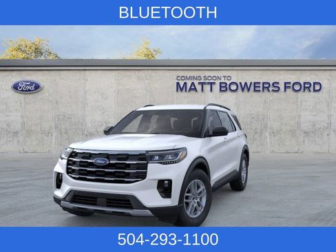 New 2026 Ford Explorer Active RWD image 3