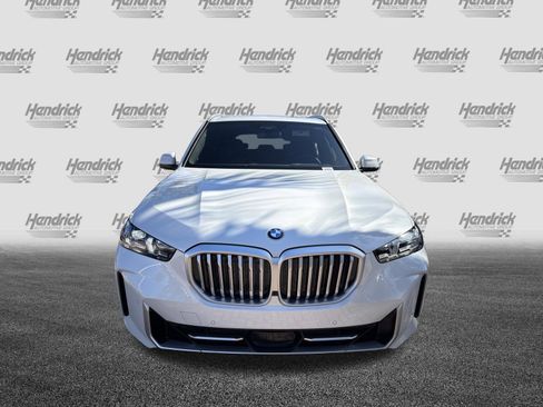 Used 2026 BMW X5 xDrive40i AWD/4WD image 3