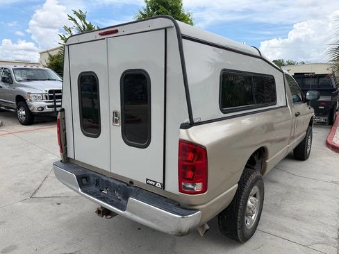Used 2004 Dodge Ram 2500 Truck SLT w/ Off-Road Group AWD/4WD image 2