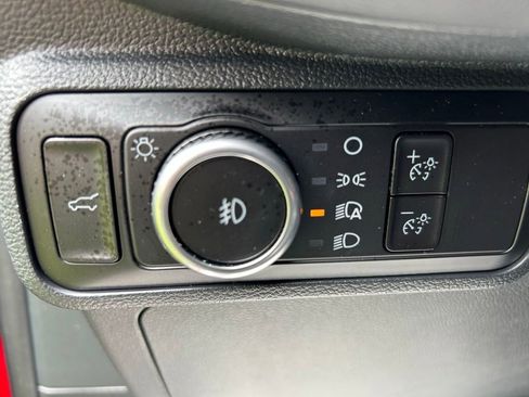 Used 2025 Ford Explorer ST-Line AWD/4WD image 19
