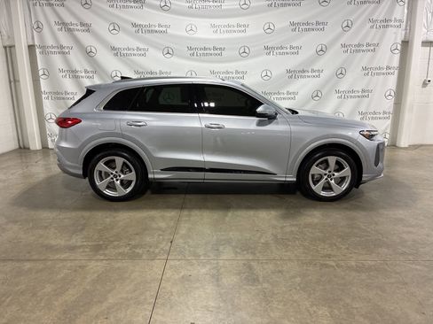Used 2025 Audi Q5 Prestige image 3