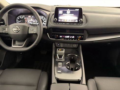 New 2026 Nissan Rogue Dark Armor FWD image 19