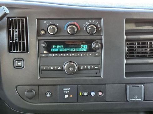 New 2025 Chevrolet Express 2500 Work Van w/ Safety Package image 15