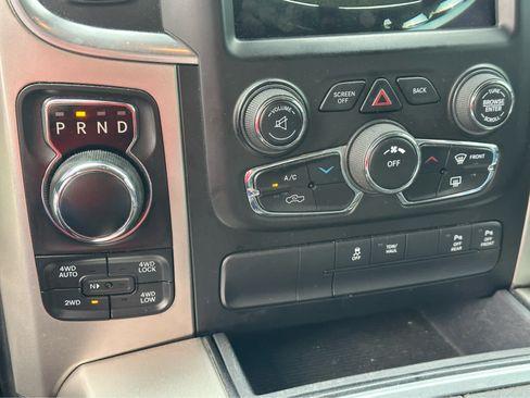 Used 2018 RAM 1500 Big Horn AWD/4WD image 16