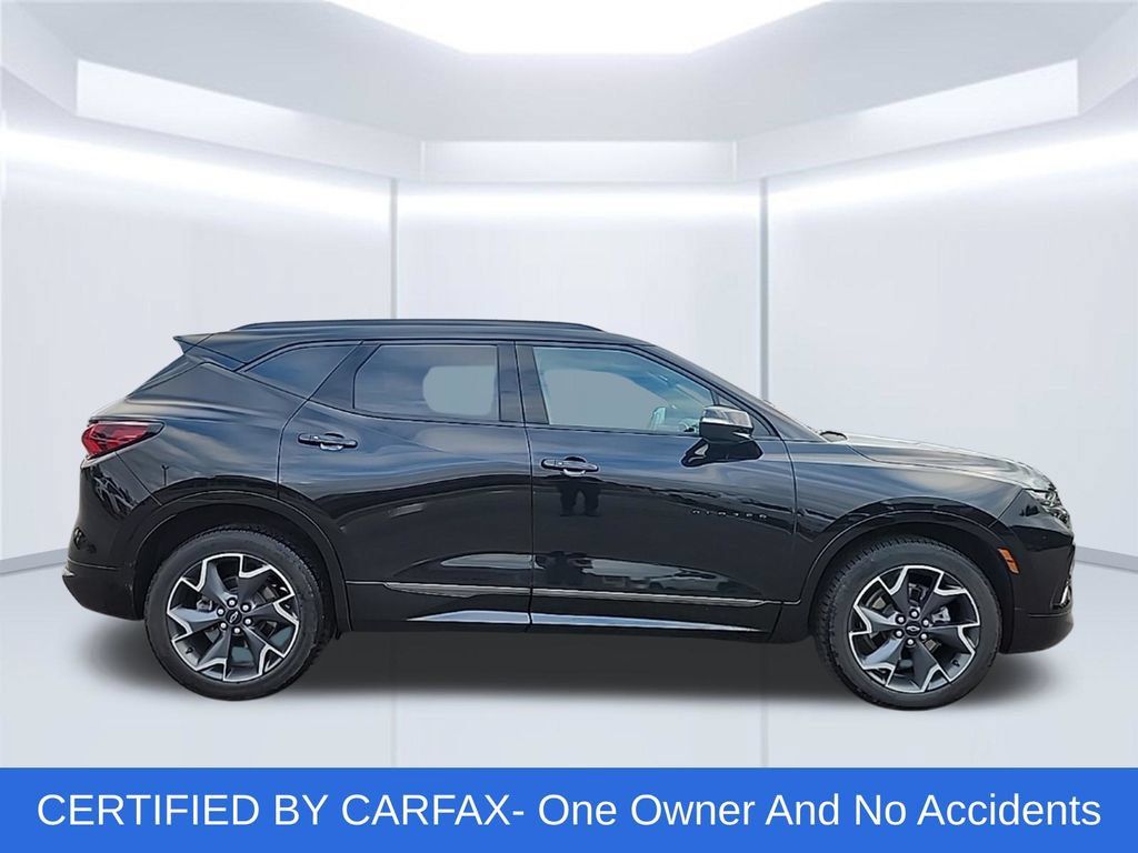 Used 2022 Chevrolet Blazer RS w/ Enhanced Convenience Package AWD/4WD image 2