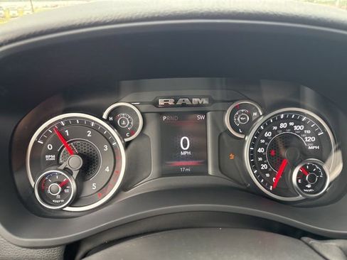 New 2026 RAM 3500 Tradesman AWD/4WD image 28