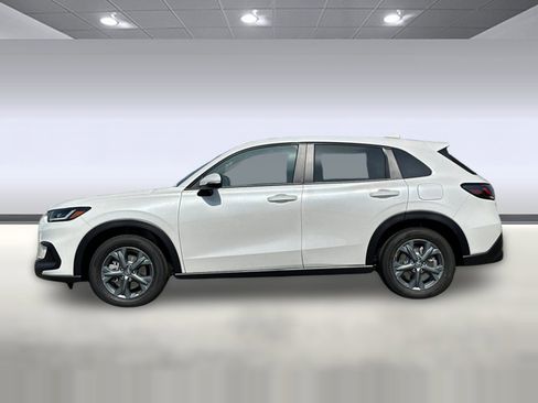 New 2026 Honda HR-V LX image 2