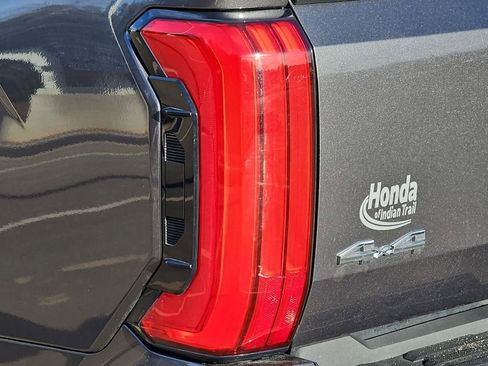 Used 2022 Toyota Tundra SR5 w/ SR5 Convenience Package image 30