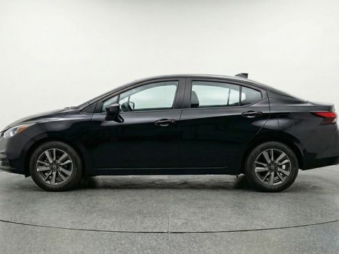Used 2025 Nissan Versa SV FWD image 5
