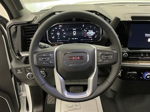 New 2026 GMC Sierra 1500 SLE w/ Preferred Package AWD/4WD image 12