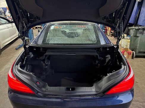 Used 2013 Mercedes-Benz SL 550 image 36