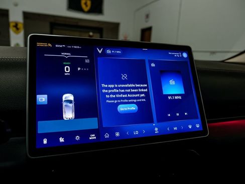 Used 2023 VinFast VF 8 Eco AWD/4WD image 34