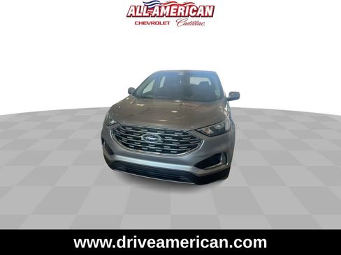 Used 2022 Ford Edge SEL image 3