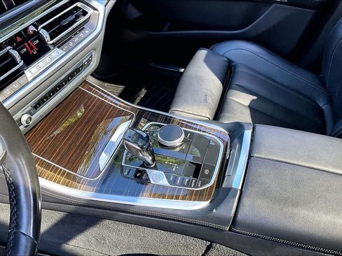 Used 2020 BMW X5 sDrive40i w/ M Sport Package RWD image 17
