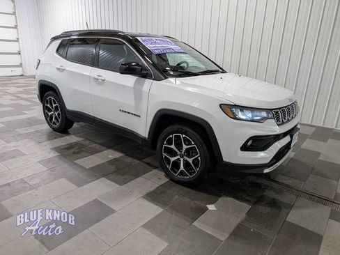 Used 2025 Jeep Compass Limited AWD/4WD image 5